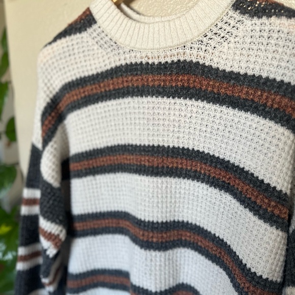 American Eagle Outfitters Multicolor Knit Sweater - Picture 2 of 5